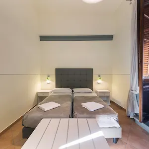 3* Couette-café Battistero